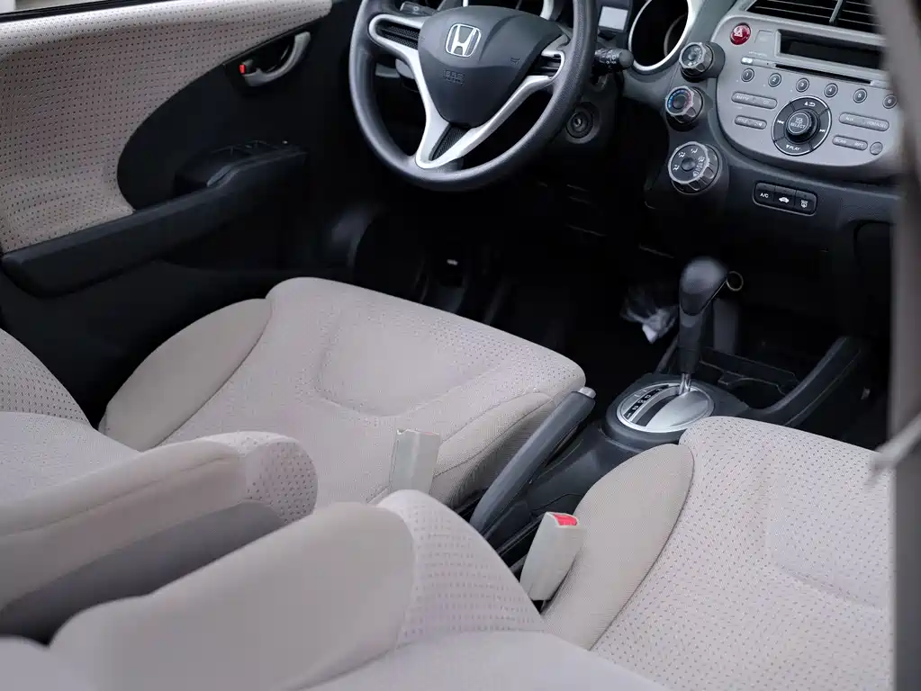 Honda Fit 2010 — фото 58