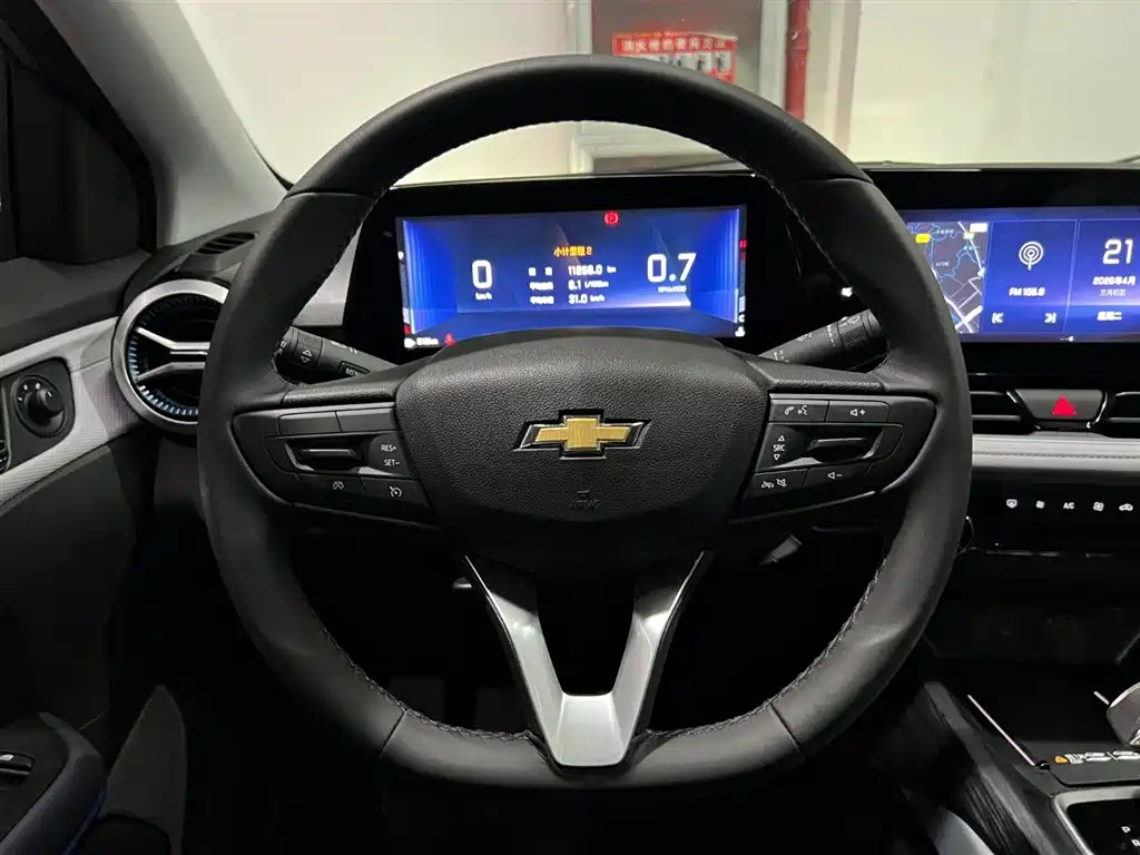 Chevrolet Monza 2023 — фото 11
