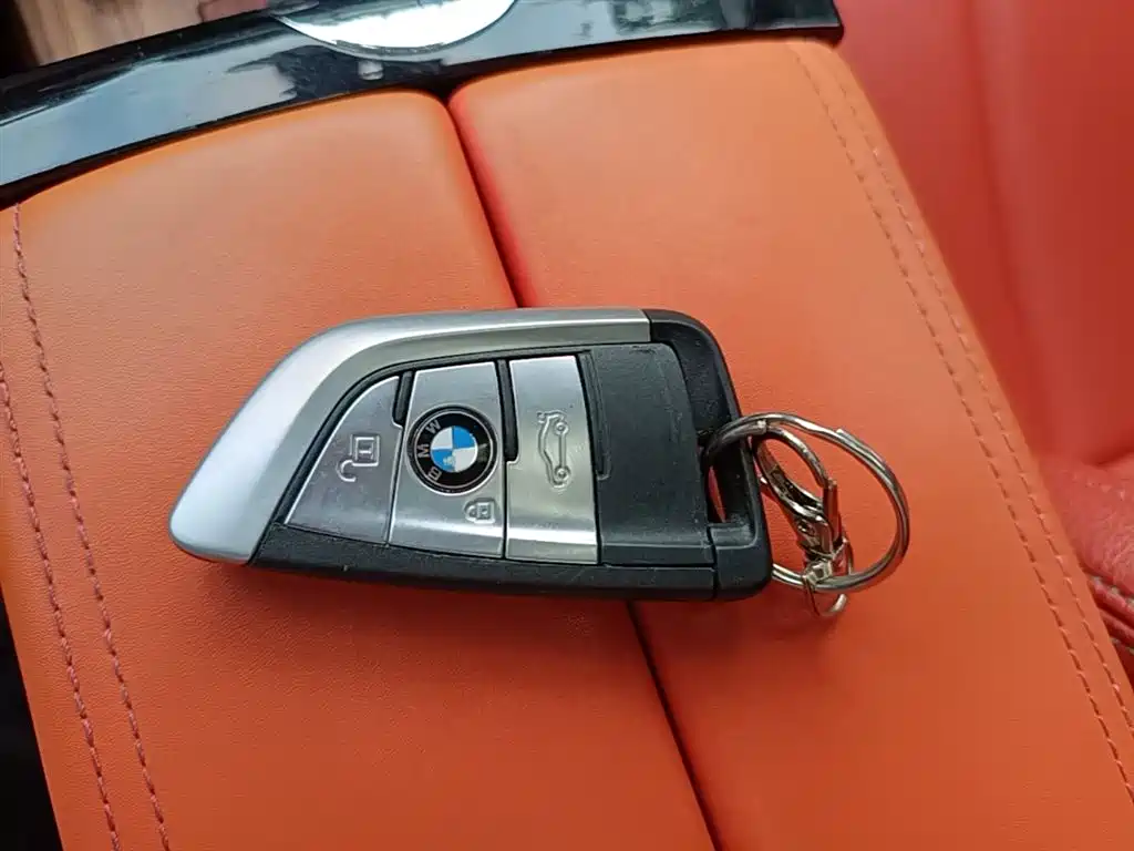BMW X2 2022 — фото 9