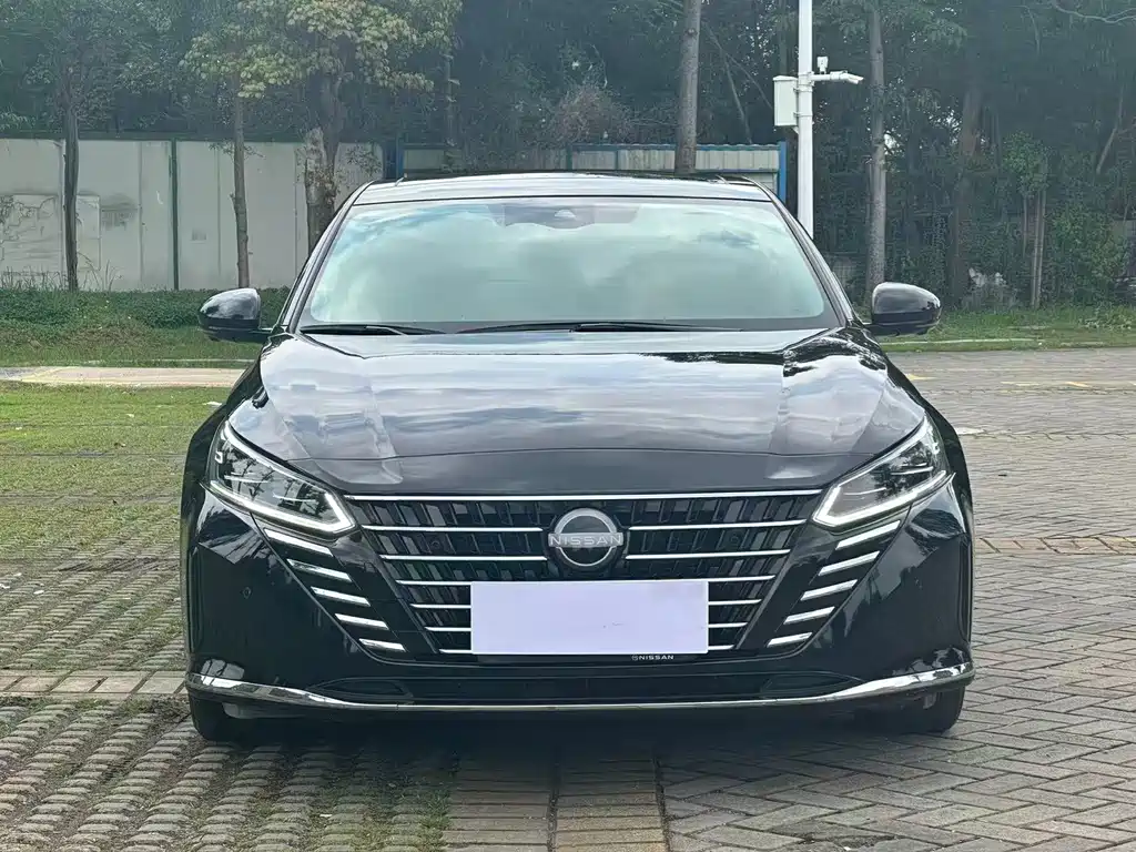 Nissan Teana 2022