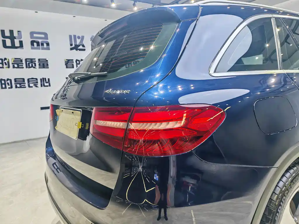 Mercedes-Benz GLC 2016 — фото 10