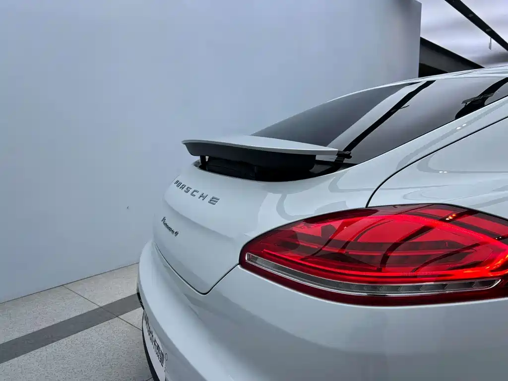 Porsche Panamera 2016 — фото 7