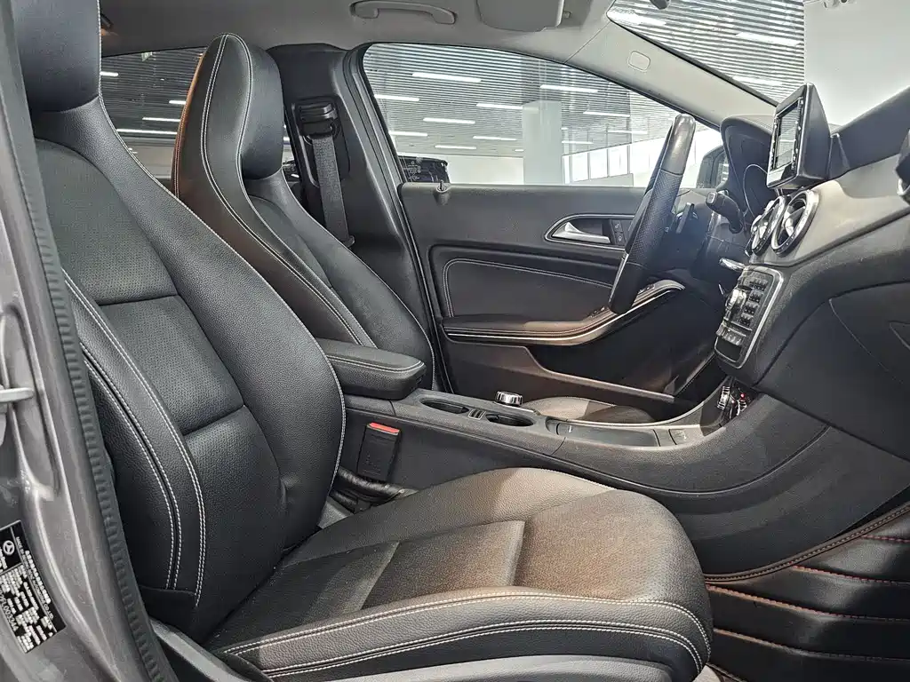 Mercedes-Benz GLA 2015 — фото 5