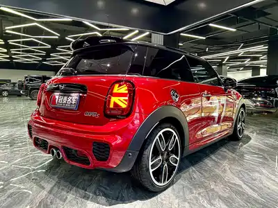 MINI MINI 2019