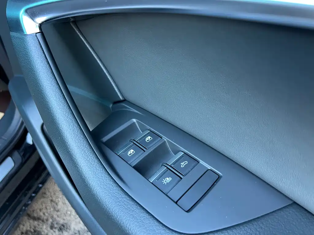Audi A6L 2022 — фото 12