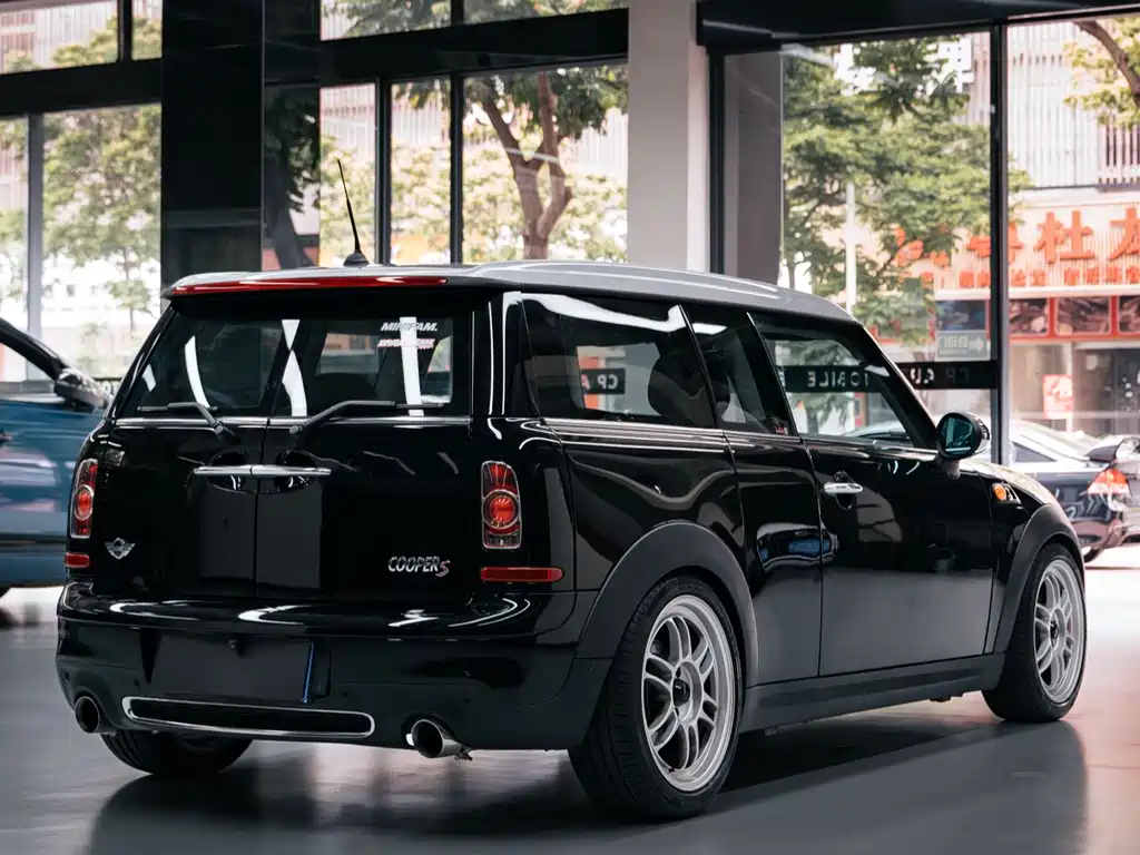 MINI Clubman 2013 — фото 3