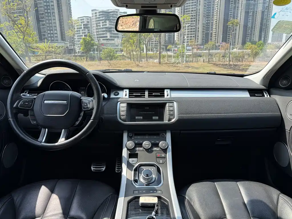 Land Rover Evoque 2015 — фото 13
