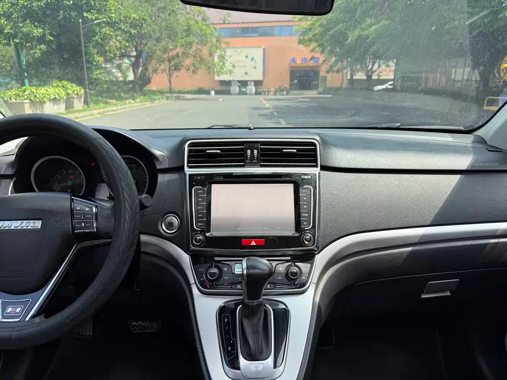 Haval H6 2016 — фото 18