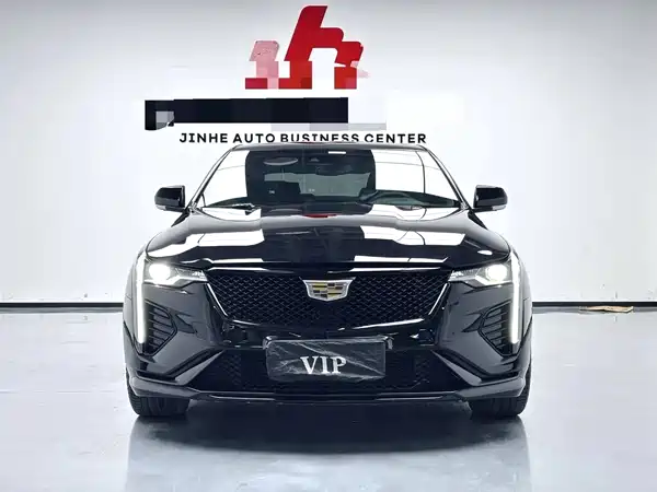 Cadillac CT4 2022