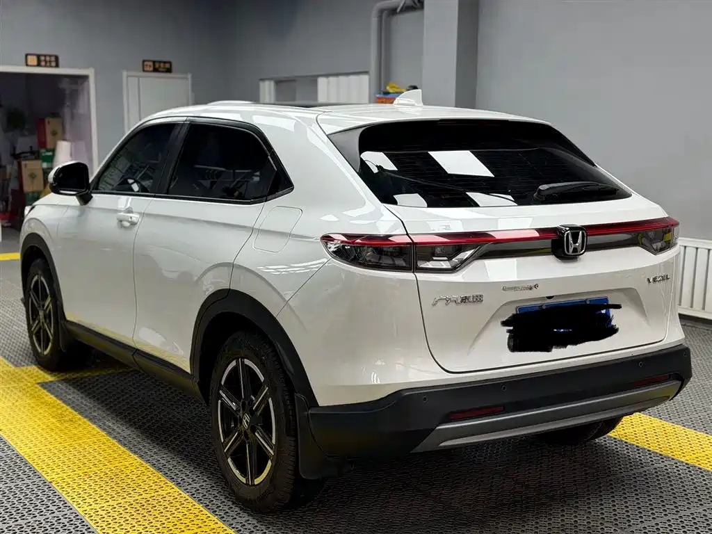 Honda Vezel 2023 — фото 18