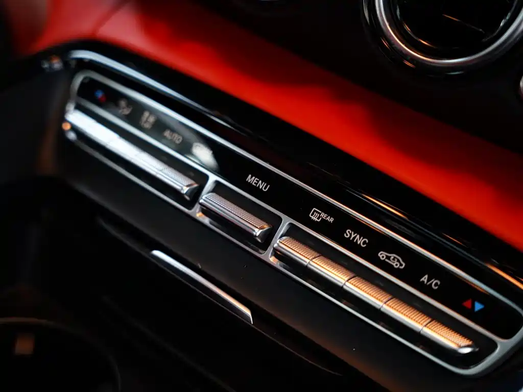 Mercedes-Benz AMG GT 2017 — фото 40