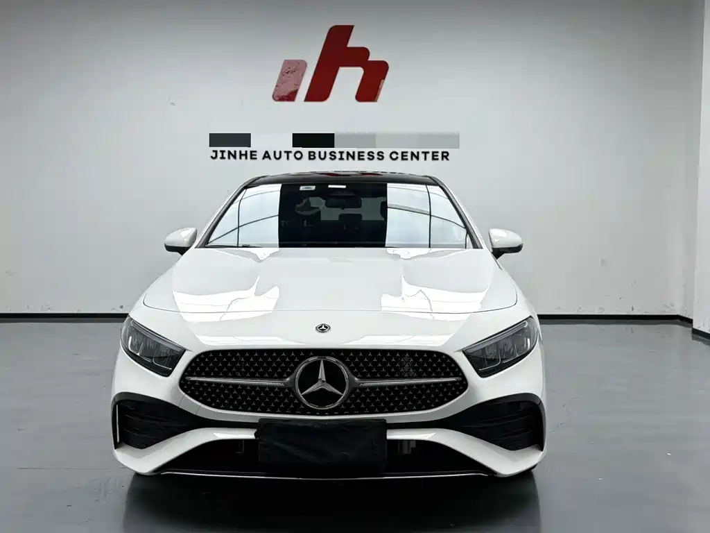 Mercedes-Benz A-Class 2023