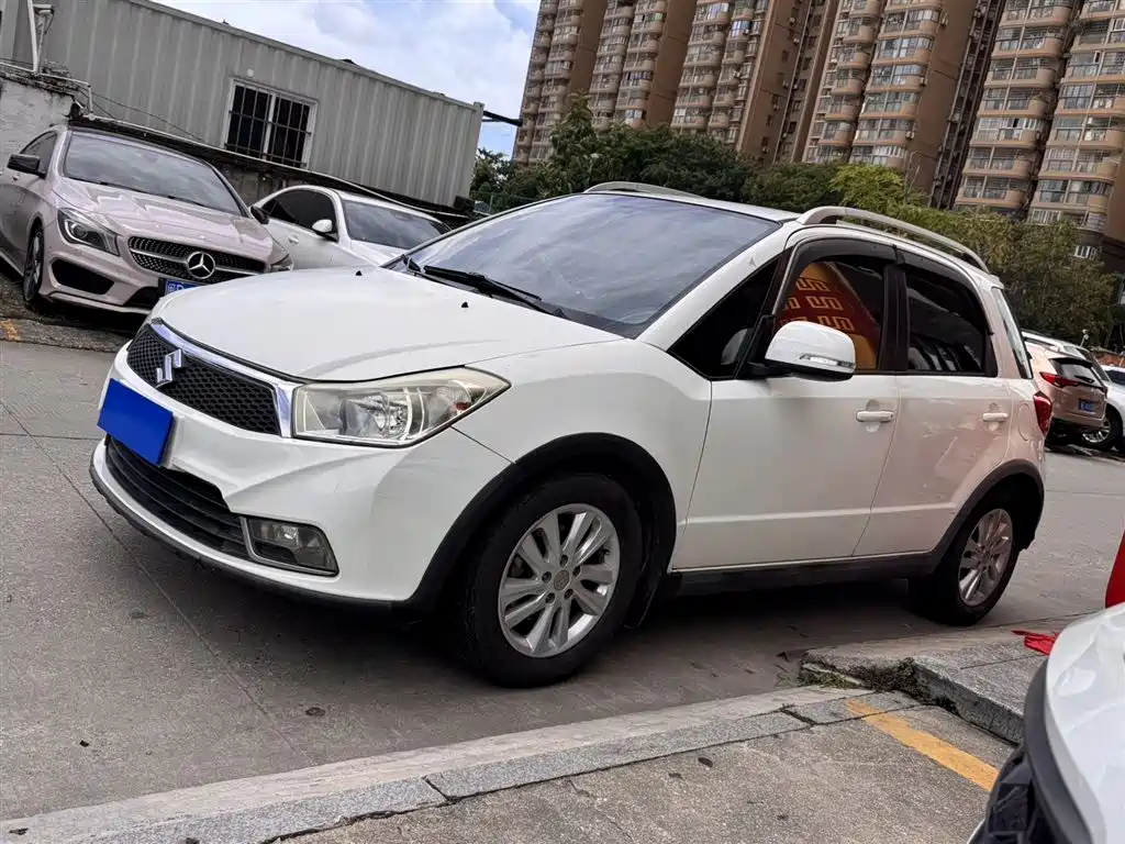 Suzuki SX4 2015