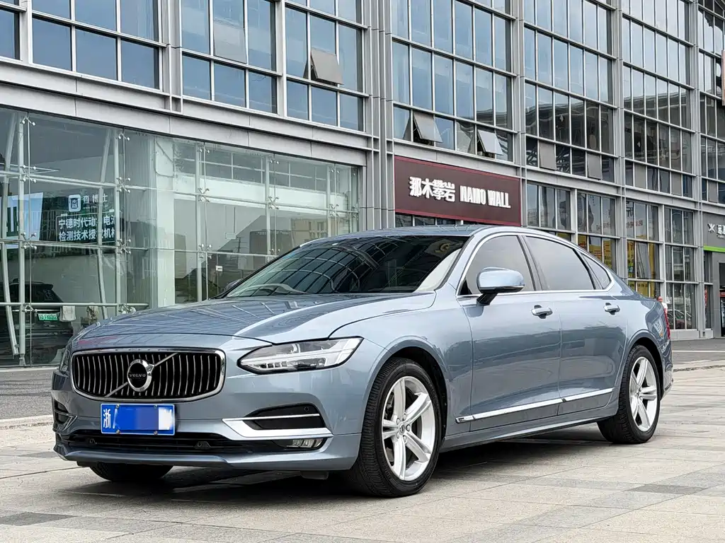 Volvo S90 2019 — фото 1