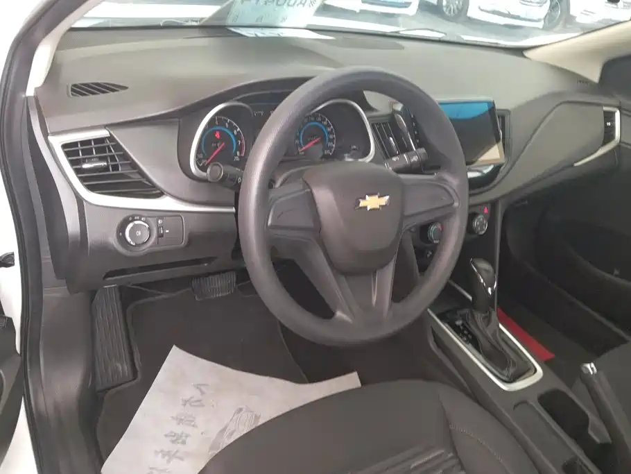 Chevrolet Cavalier 2019 — фото 12