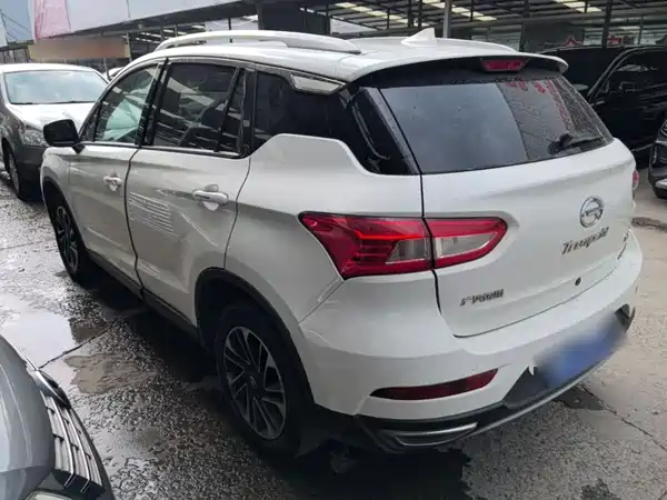 GAC Trumpchi GS4 2017