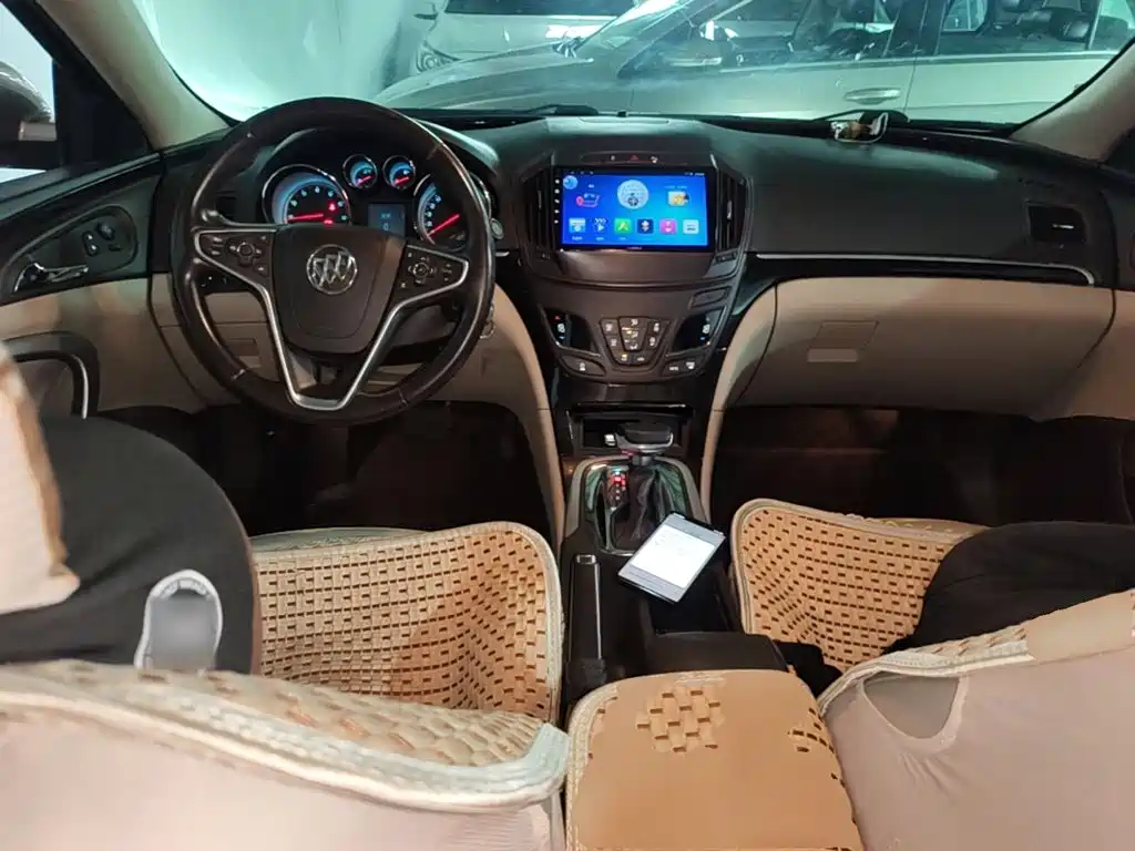 Buick Regal 2015 — фото 10