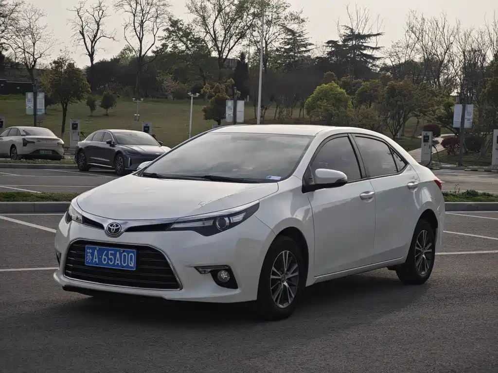 Toyota Levin 2017 — фото 1
