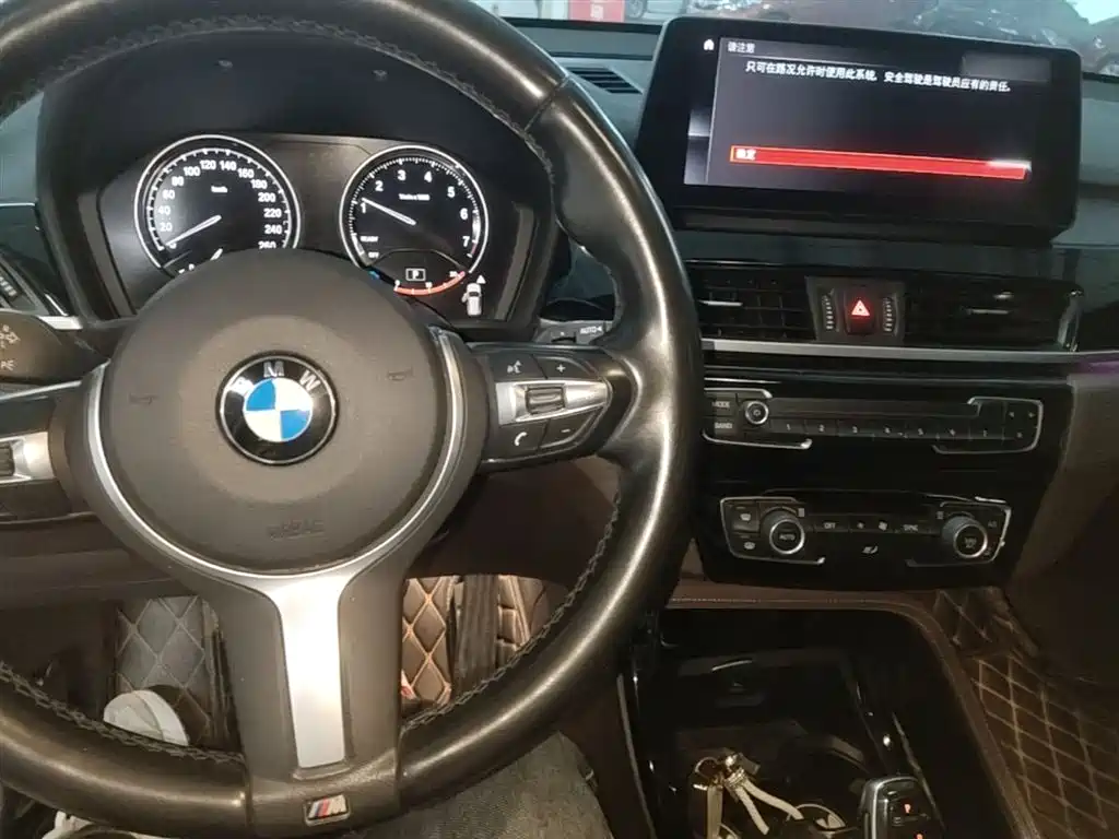 BMW X1 2020 — фото 10
