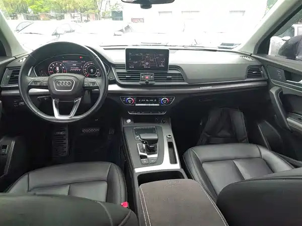 Audi Q5L 2018