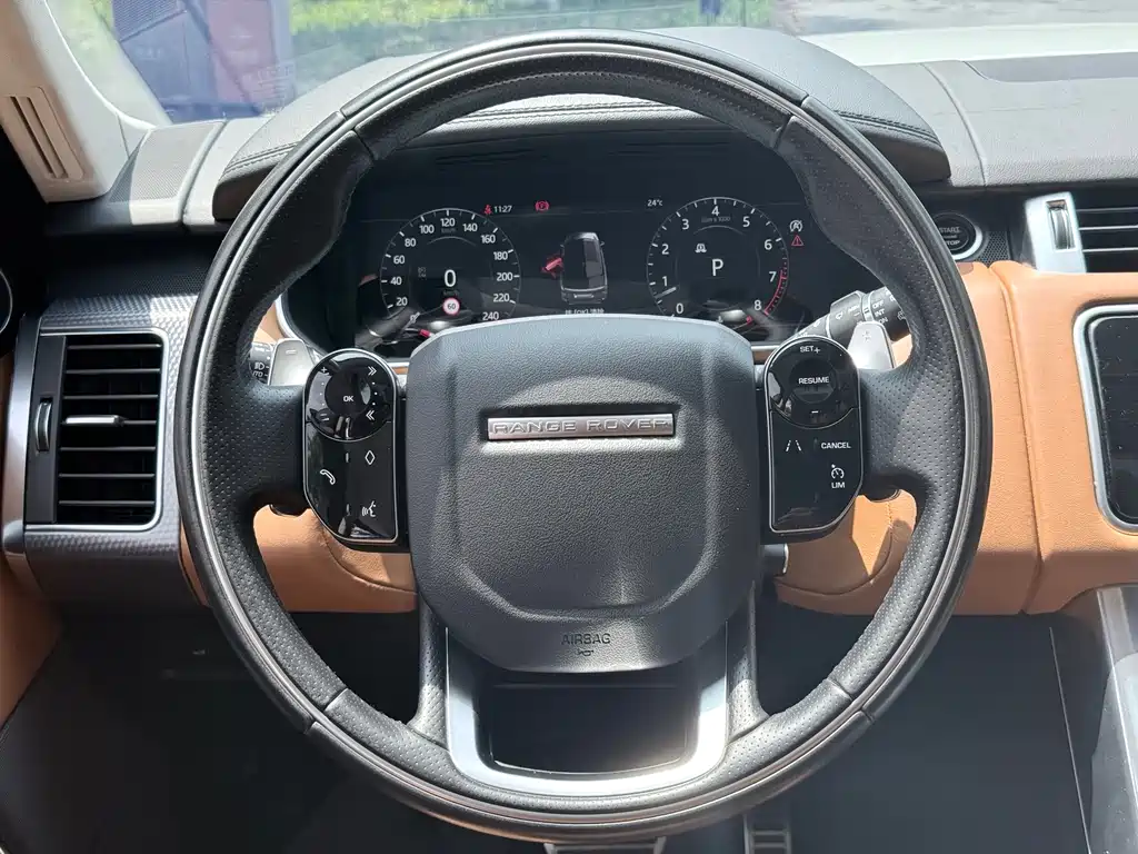 Land Rover Sport 2020 — фото 10