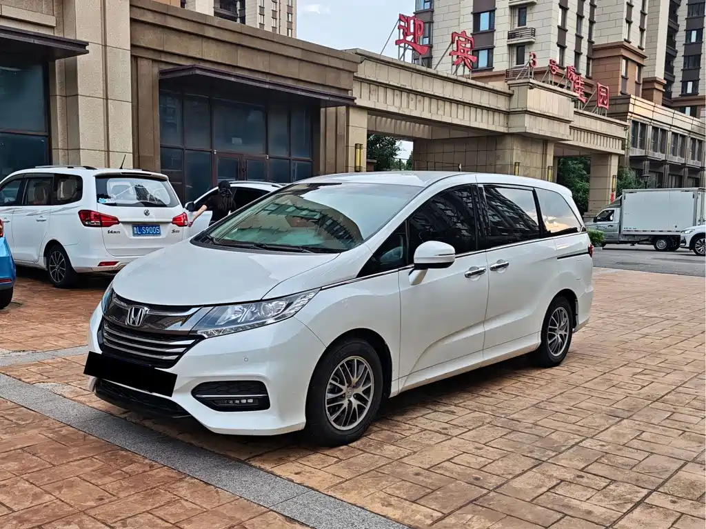 Honda Odyssey 2019 — фото 4