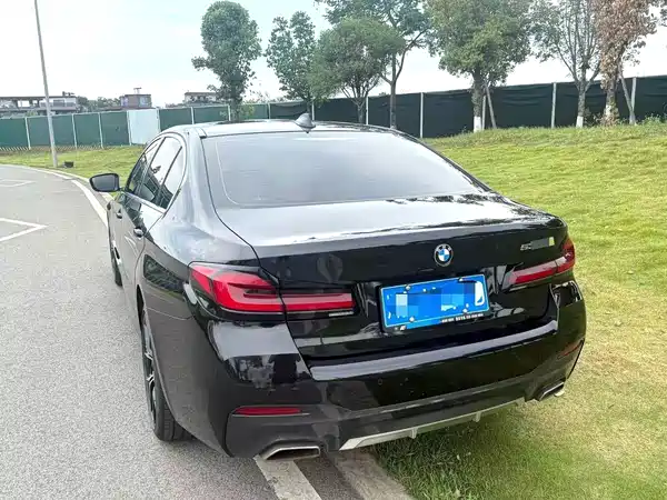 BMW 5 Series 2023