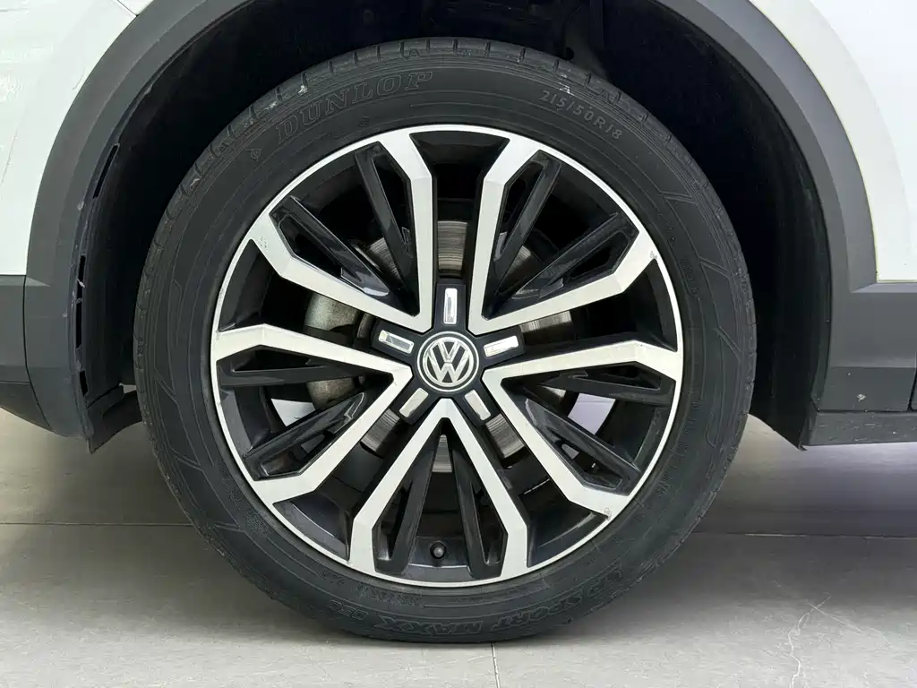 Volkswagen T-Roc 2020 — фото 20