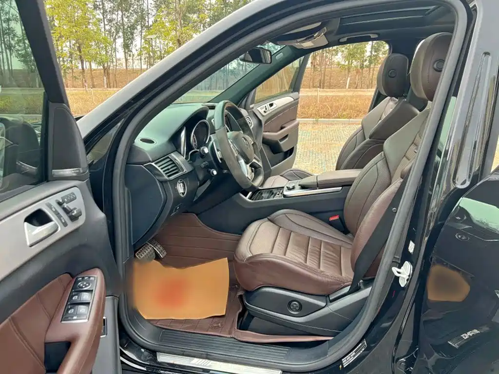 Mercedes-Benz M-Class AMG 2015 — фото 19