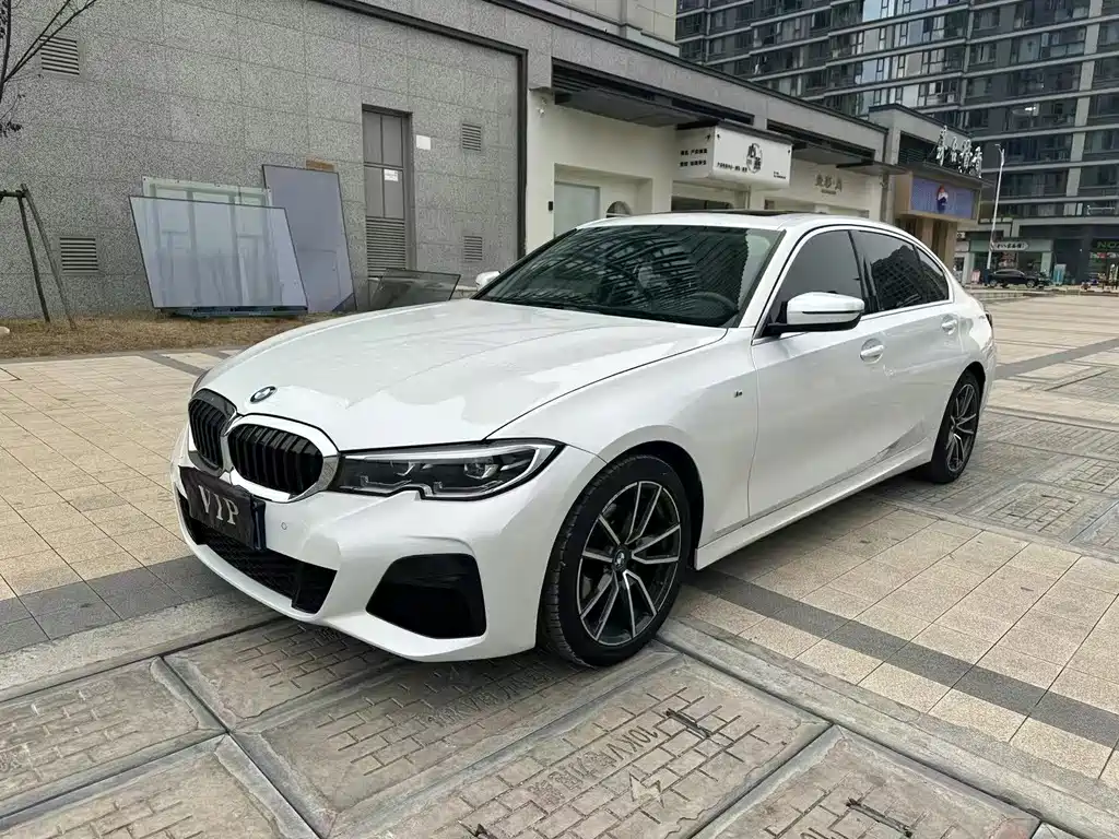 BMW 3 Series 2021