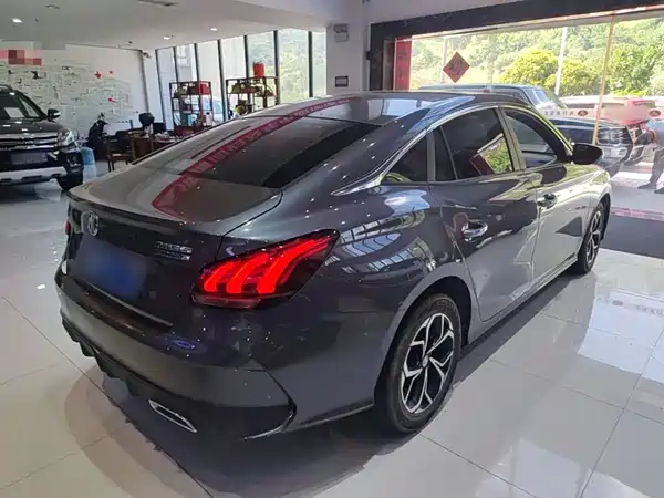 MG5 2022