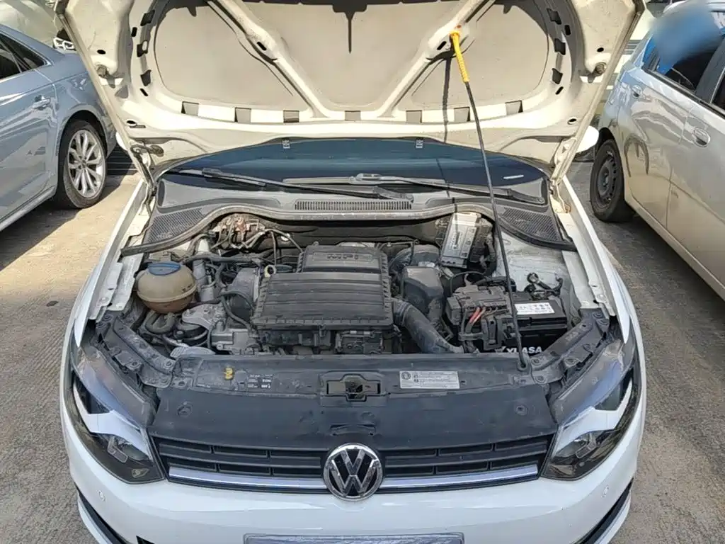 Volkswagen Polo 2017 — фото 20