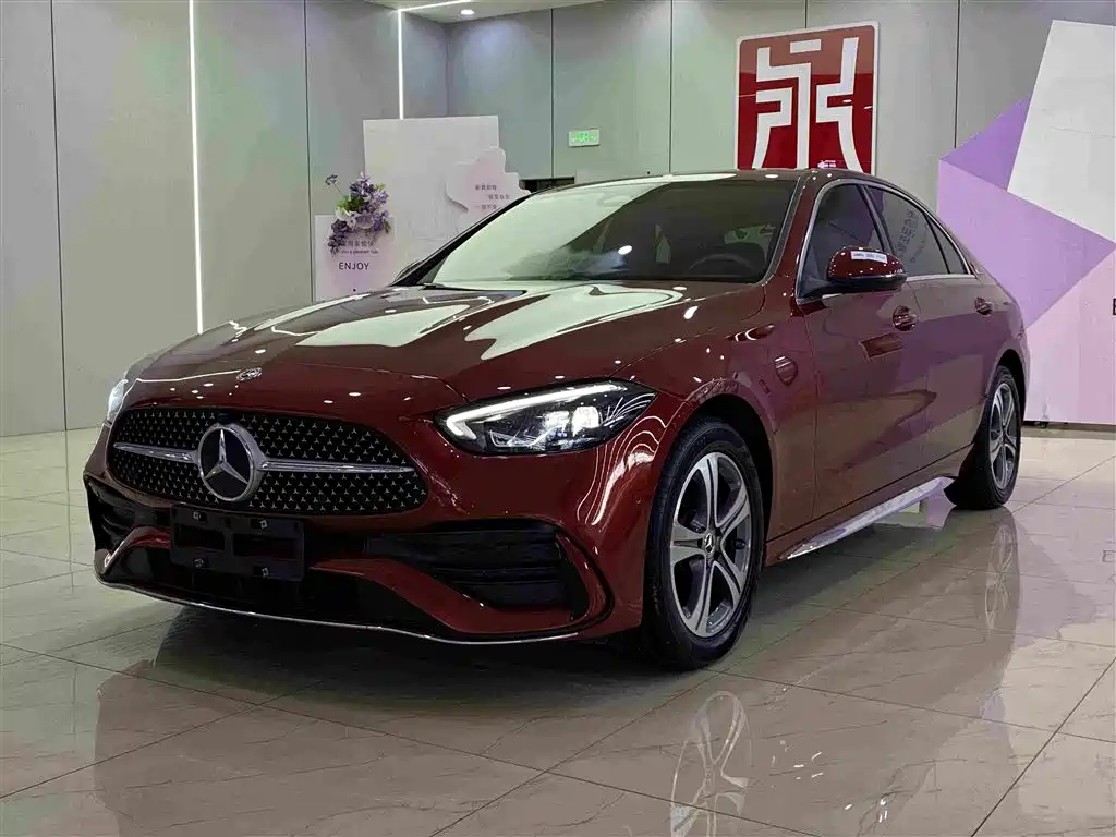 Mercedes-Benz C-Class 2022