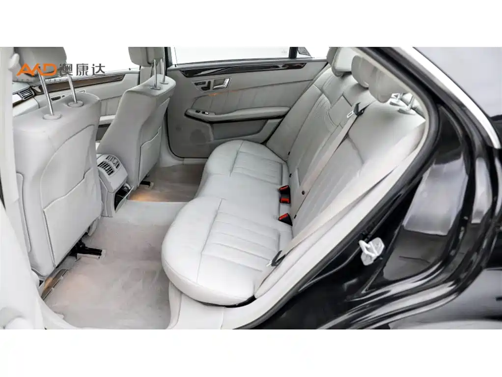 Mercedes-Benz E-Class 2012
