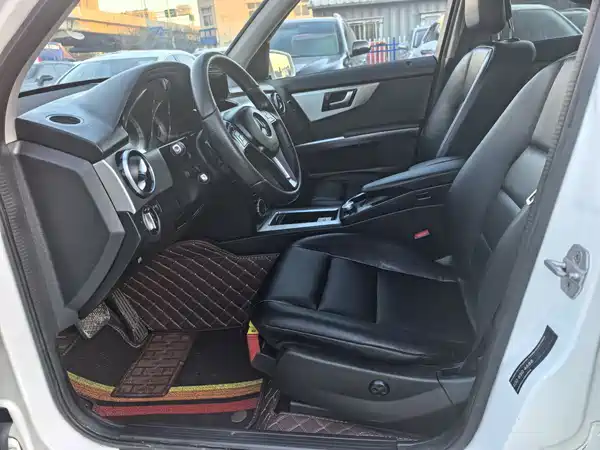 Mercedes-Benz GLK-Class 2013
