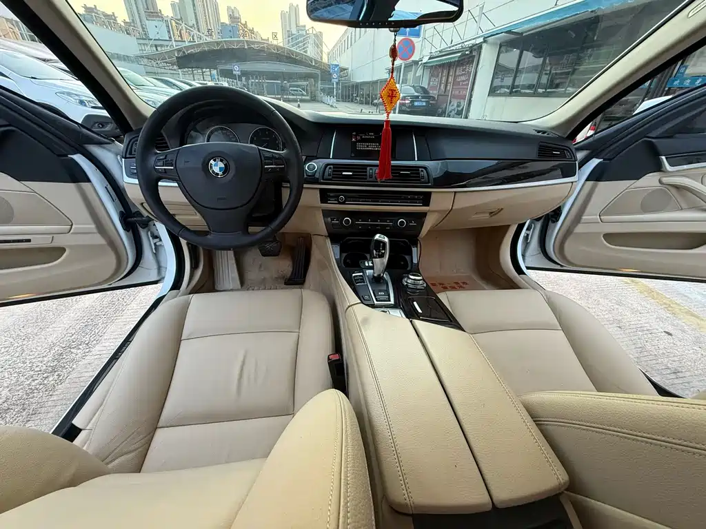 BMW 5 Series 2016