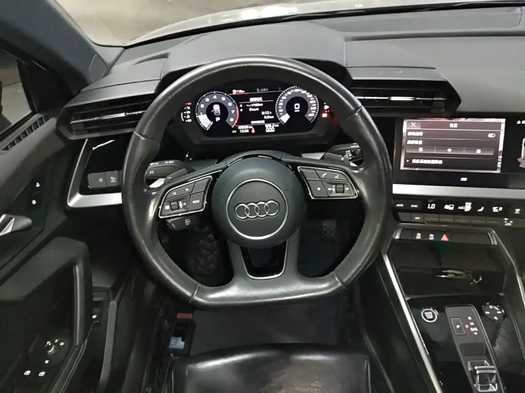 Audi A3 2022 — фото 11