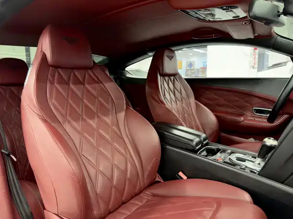Bentley Continental 2012