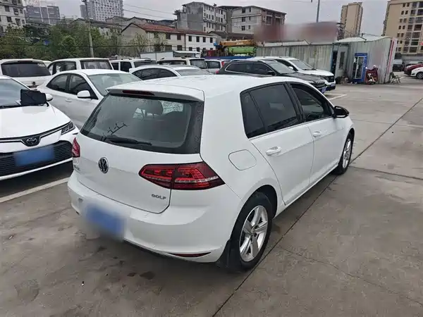 Volkswagen Golf 2016