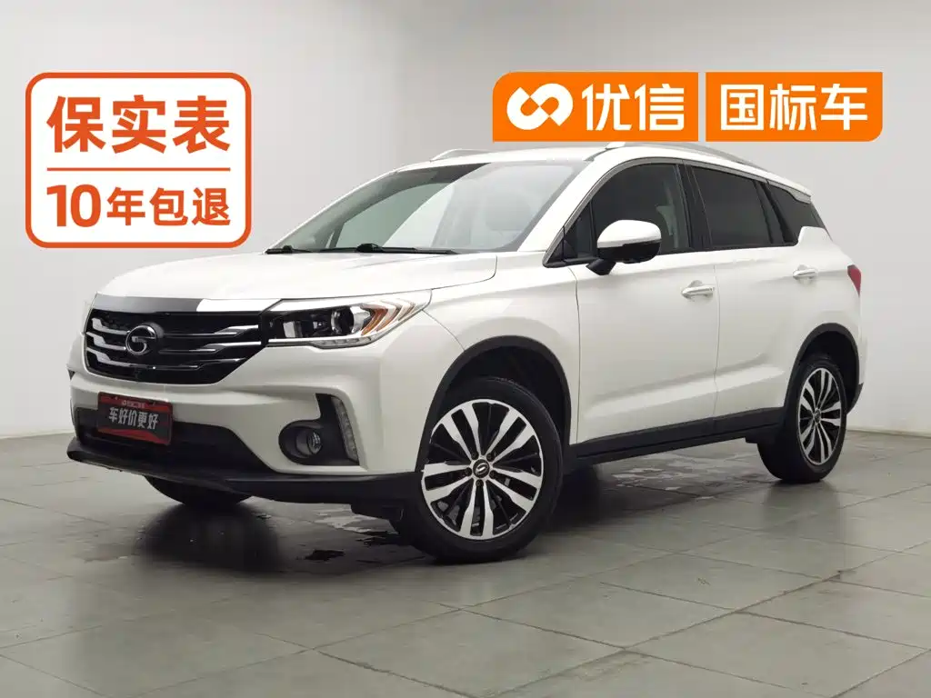 GAC Trumpchi GS4 2017 — фото 1