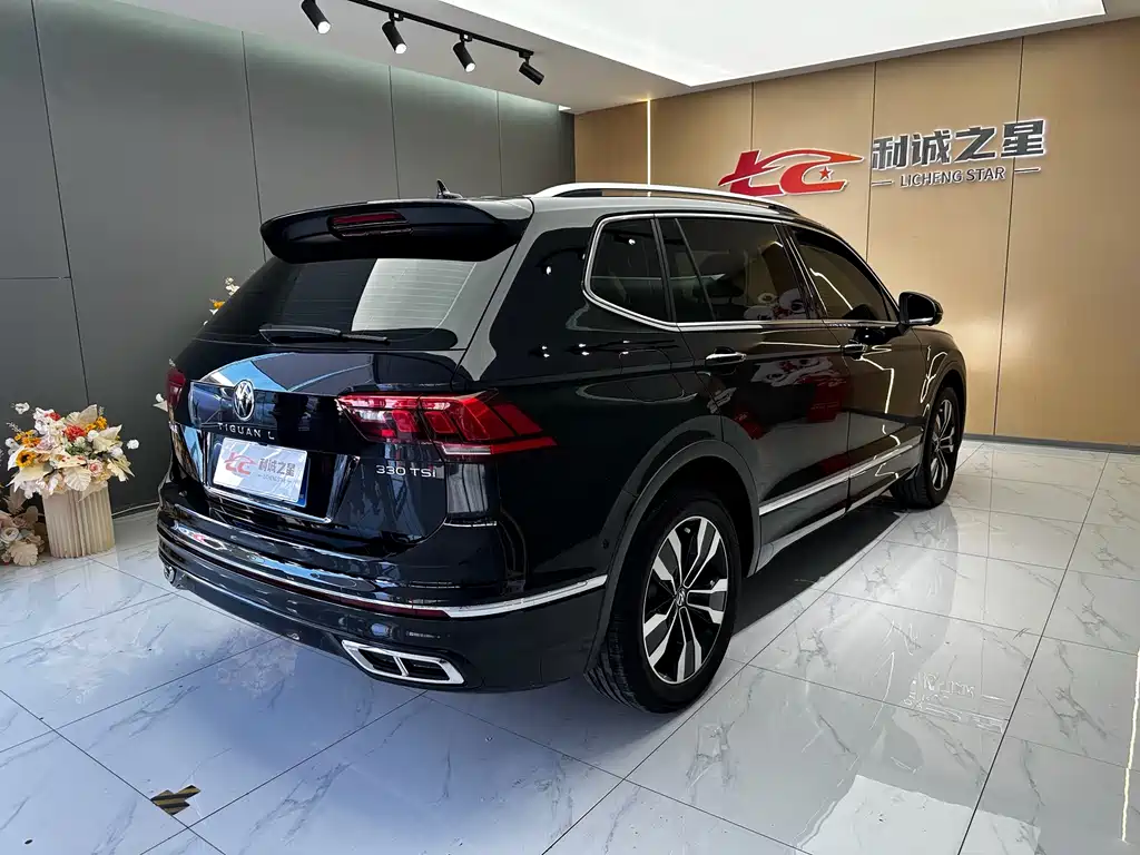 Volkswagen Tiguan L 2025