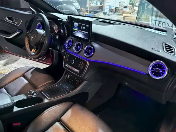 Mercedes-Benz CLA 2018