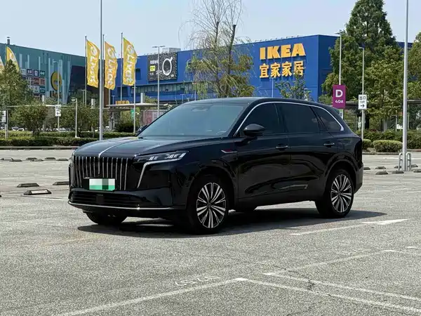 Hongqi HS6 PHEV 2026