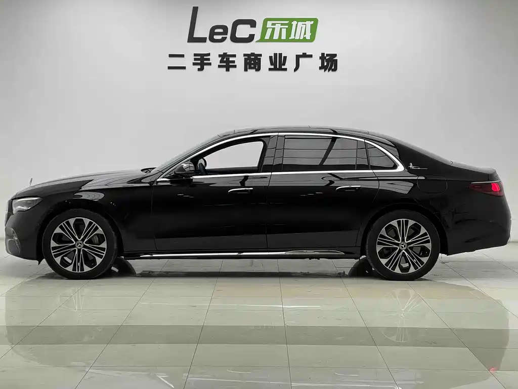 Mercedes-Benz E-Class New Energy 2025 — фото 13