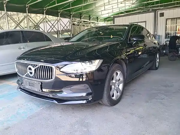 Volvo S90 2018