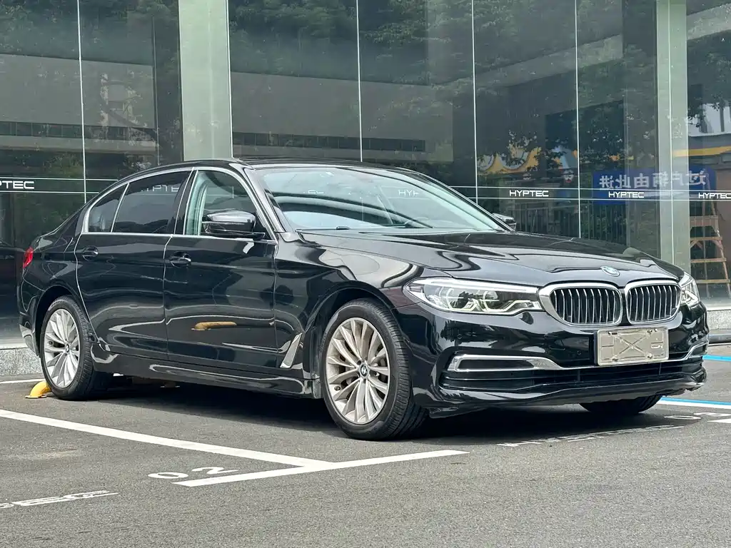 BMW 5 Series 2020