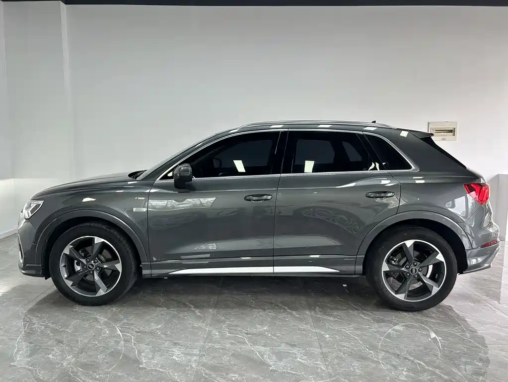 Audi Q3 2023
