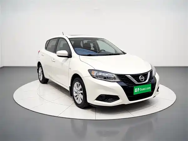 Nissan Tiida 2016