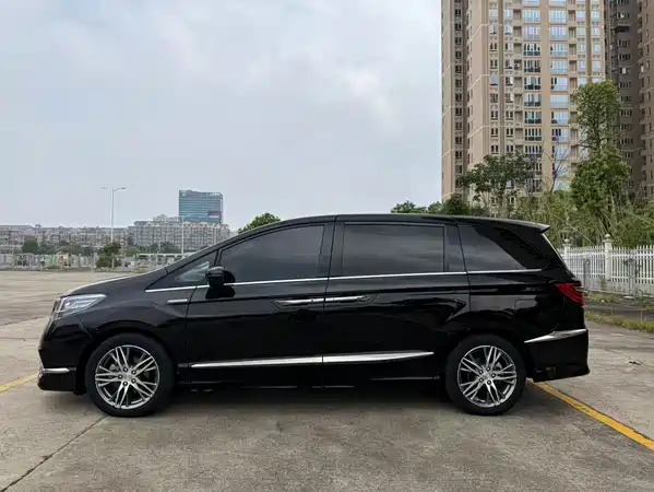Honda Elysion 2021