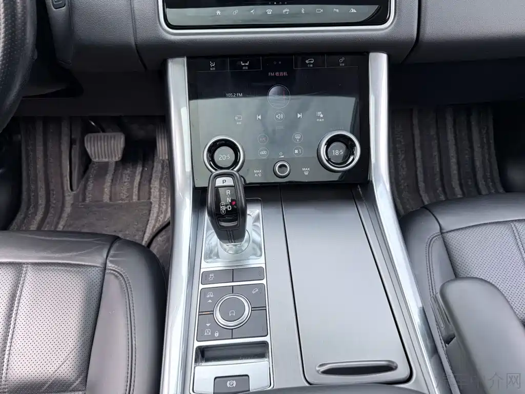 Land Rover Sport 2021 — фото 11